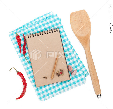 Blank notepad with spices around Blank notepad with spices around 11056330