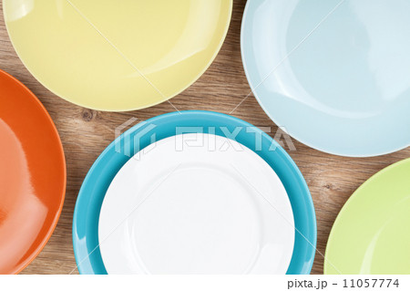 Colorful plates and saucers Colorful plates and saucers 11057774