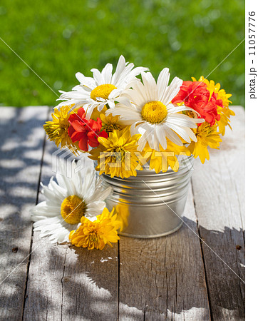 Fresh garden flower bouquet Fresh garden flower bouquet 11057776