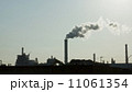 工場地帯の風景 11061354