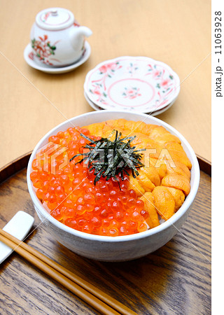 うにいくら丼 11063928