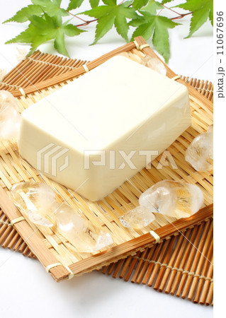 豆腐 大豆製品 和食 食材 白背景 豆腐 大豆製品 和食 食材 白背景 11067696