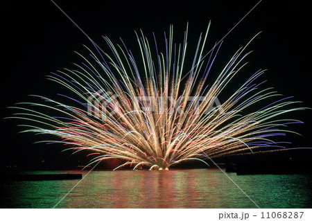 三国花火大会（福井県 坂井市 三国町） 11068287