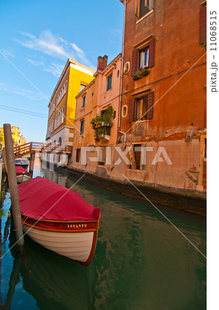 Venice Italy unusual pittoresque view 11068515