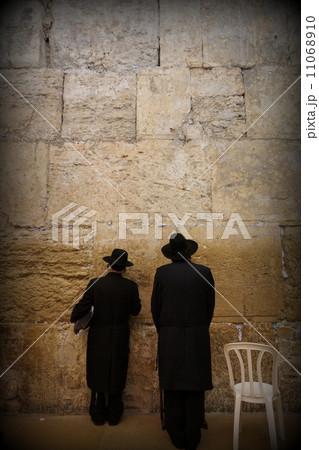 嘆きの壁とユダヤ教徒 11068910