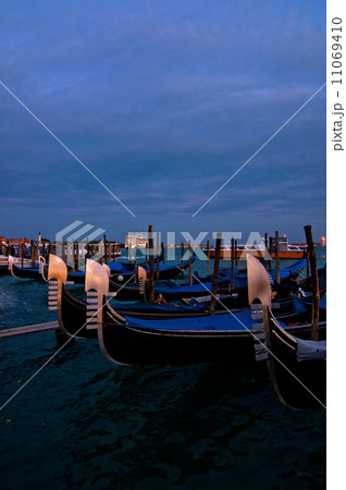 Venice Italy unusual scenic view 11069410