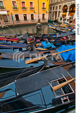 Venice Italy Gondolas on canal 11069429