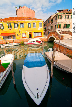 Venice Italy pittoresque view 11069468