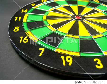 dartboard darts arrows in the target dartboard darts arrows in the target 11070598