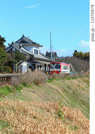 南阿蘇村　阿蘇下田城駅の風景 11070678