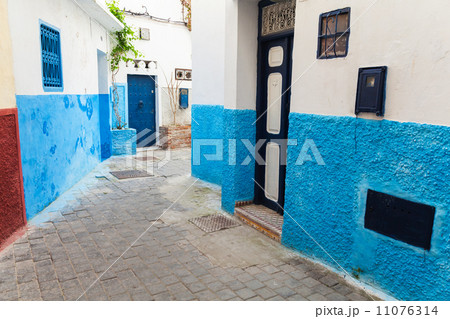 Narrow street in old Medina. Tangier, Morocco 11076314