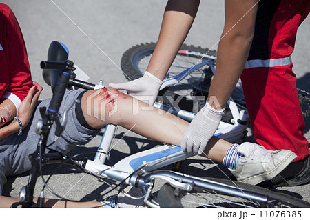 Bicycle fall Bicycle fall 11076385