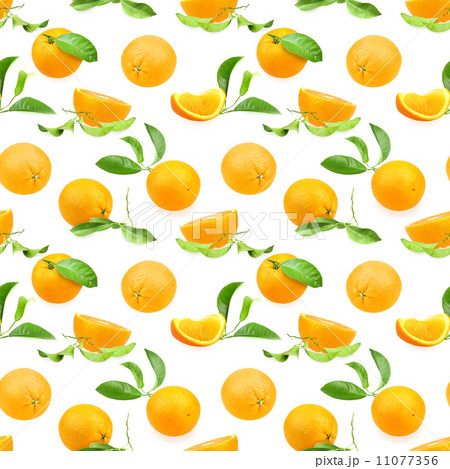 Seamless pattern of oranges 11077356