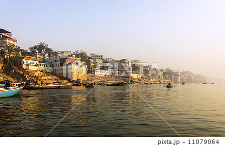 the city and the ghats of Varanasi 11079064