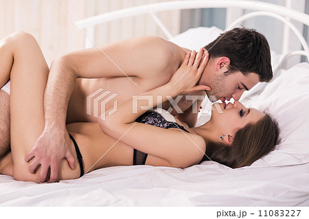 Young passionate couple Young passionate couple 11083227