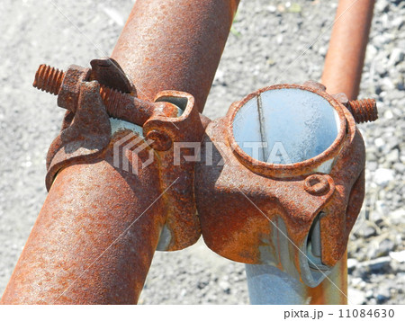 錆び付いたクランプ 11084630