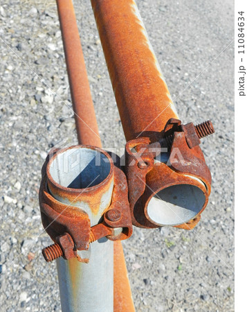 錆び付いたクランプ 11084634