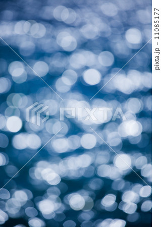 Water bokeh Water bokeh 11085177