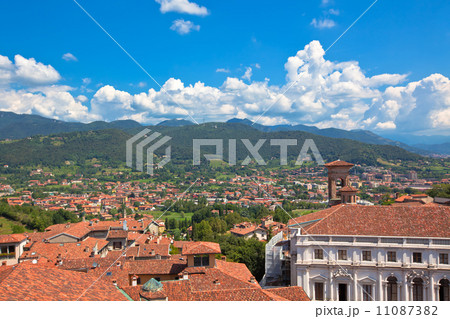 View of Bergamo, Italy 11087382