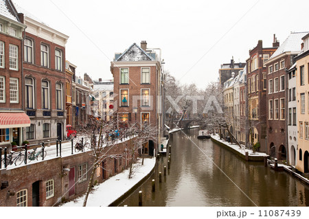 Utrecht Winter view Utrecht Winter view 11087439