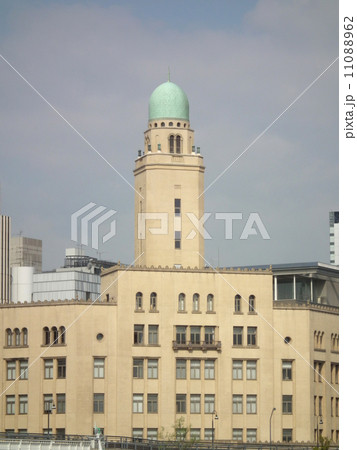 横浜税関 11088962