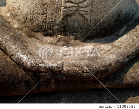 buddha temple in Ayutthaya, Thailand 11093588
