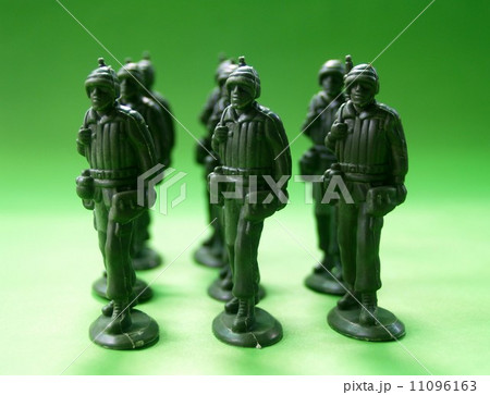 toy soldiers attack the enemy toy soldiers attack the enemy 11096163