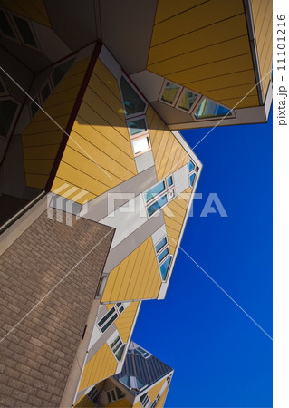 Cubic houses in Rotterdam 11101216