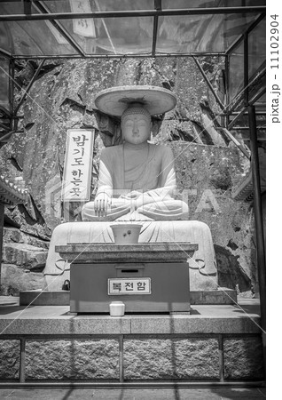 Haedong Yonggungsa Temple Haedong Yonggungsa Temple 11102904