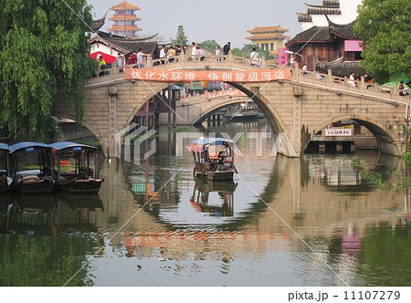 上海　七宝老街　水郷の町 11107279