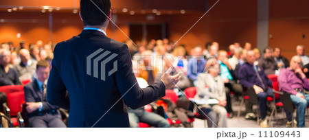 Speaker at Business Conference and Presentation. 11109443