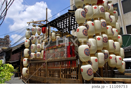 京都祇園祭宵山の風景 11109753