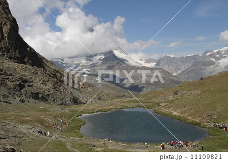 スイスのリッフェル湖 11109821