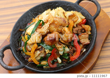 ホルモン野菜炒め ホルモン野菜炒め 11111967