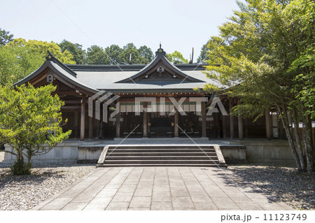 吉野神宮の本殿 11123749