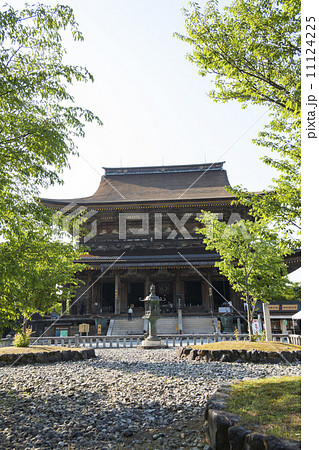 金峯山寺の蔵王堂 11124225