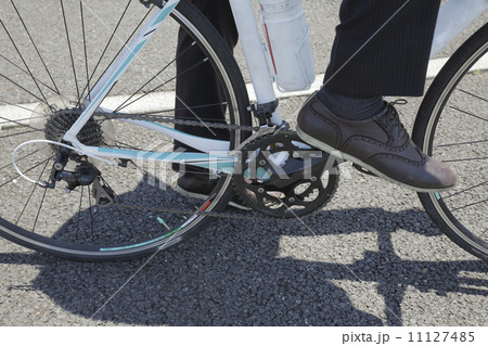 ロードレーサーで通勤 ロードレーサーで通勤 11127485