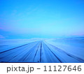 アイスランドの雪道 11127646