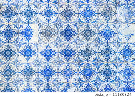 Vintage azulejos, traditional Portuguese tiles 11130324