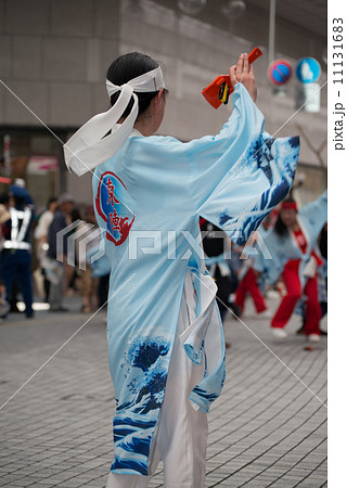 土佐の夏 よさこい祭りは楽しい よさこい2013、60周年 本祭1日目 帯屋町アーケード 土佐の夏 よさこい祭りは楽しい よさこい2013、60周年 本祭1日目 帯屋町アーケード 11131683
