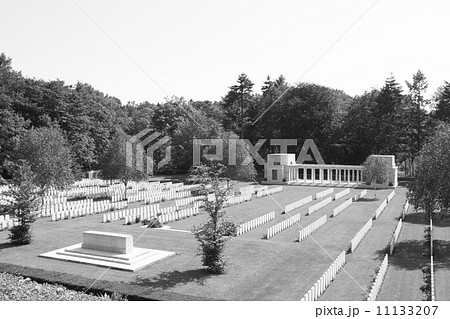 New British Cemetery world war 1 flanders fields 11133207