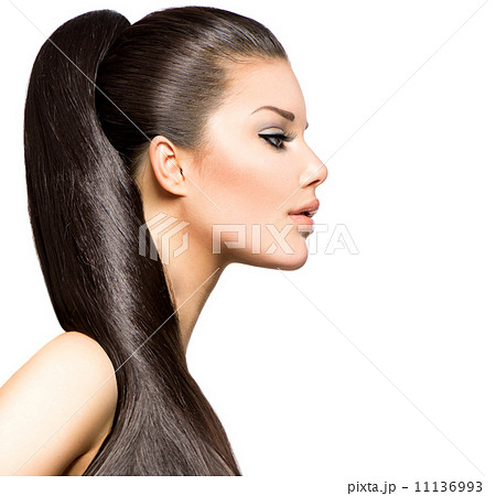 Ponytail Hairstyle. Beauty Brunette Fashion Model Girl 11136993