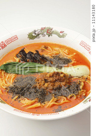 黒ごま担々麺 11143180