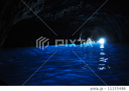 イタリア　青の洞窟 11155486