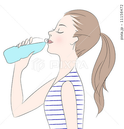 水を飲む女性のイラスト素材