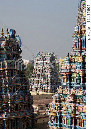 Meenakshi hindu temple in Madurai, Tamil Nadu, South India Meenakshi hindu temple in Madurai, Tamil Nadu, South India 11156605