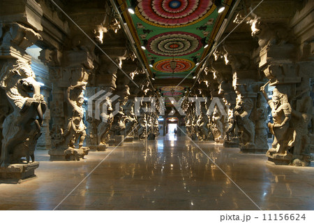 Inside of Meenakshi hindu temple in Madurai, India Inside of Meenakshi hindu temple in Madurai, India 11156624