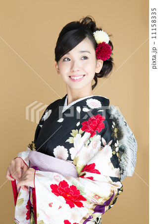 振袖の女性 11158335