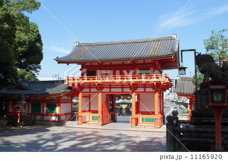 京都 八坂神社 西楼門の写真素材