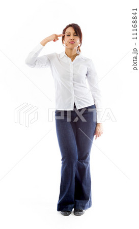 Indian young woman pointing finger to head 11168841